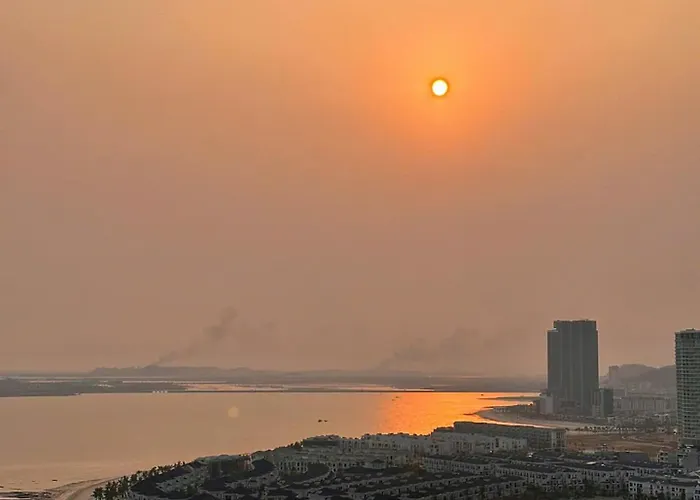 The Beautiful In New Life Tower Hạ Long